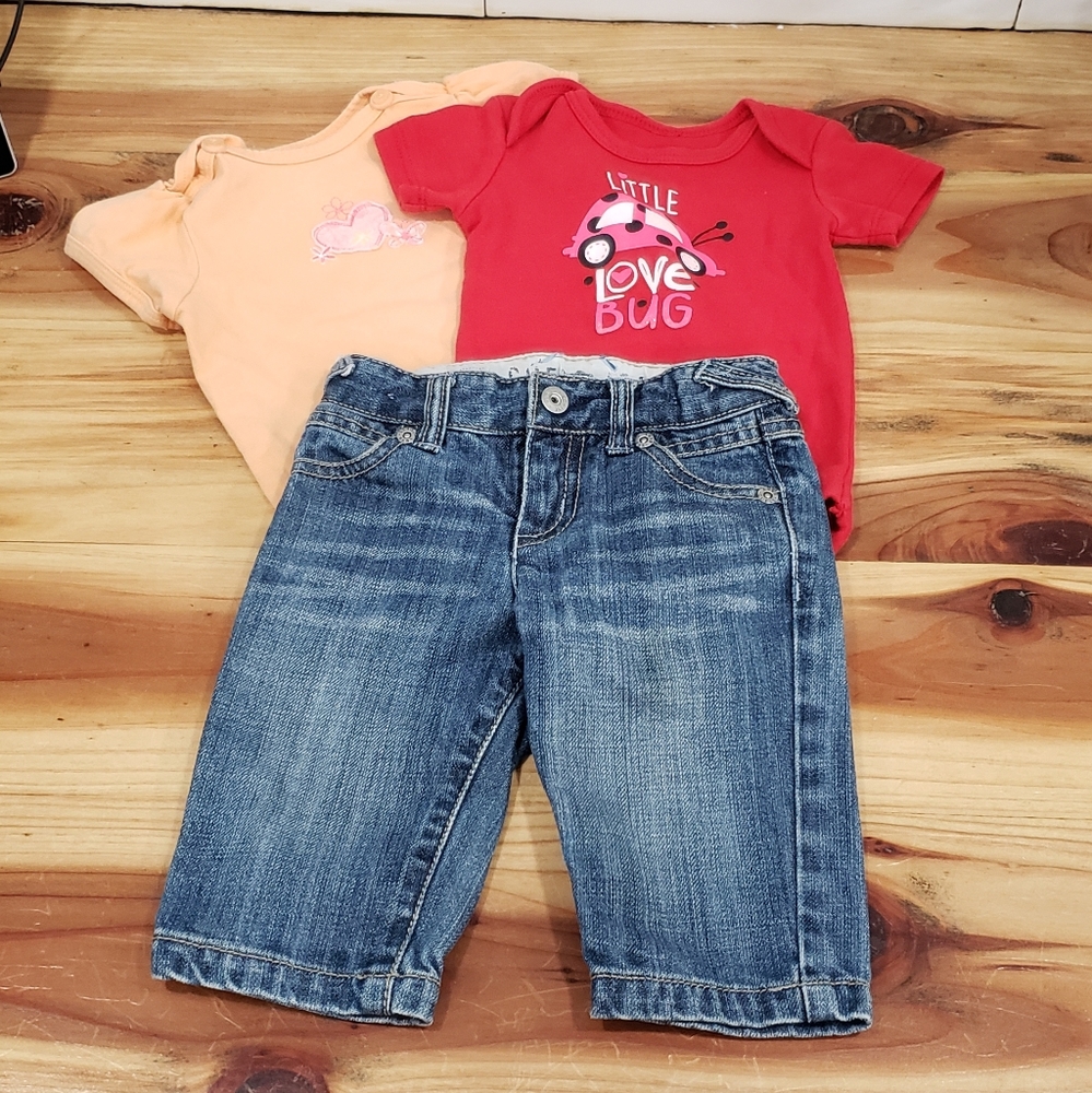 Baby Girl Butterfly Lovebug Onesies & Guess Denim Jeans Bundle
